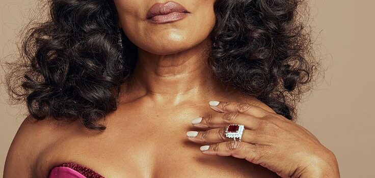 Angela Bassett